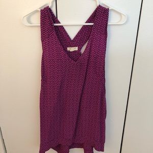 Flattering tank!